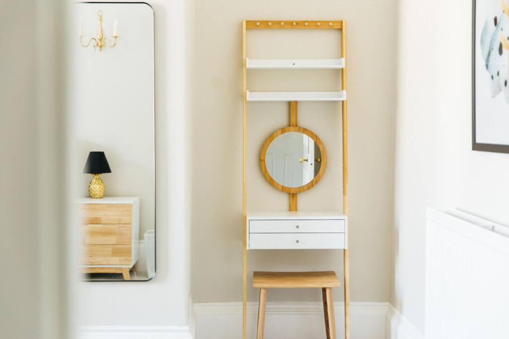 Luxury, Central, Sun-Filled 3 Bed Haven In Bath Kültér fotó